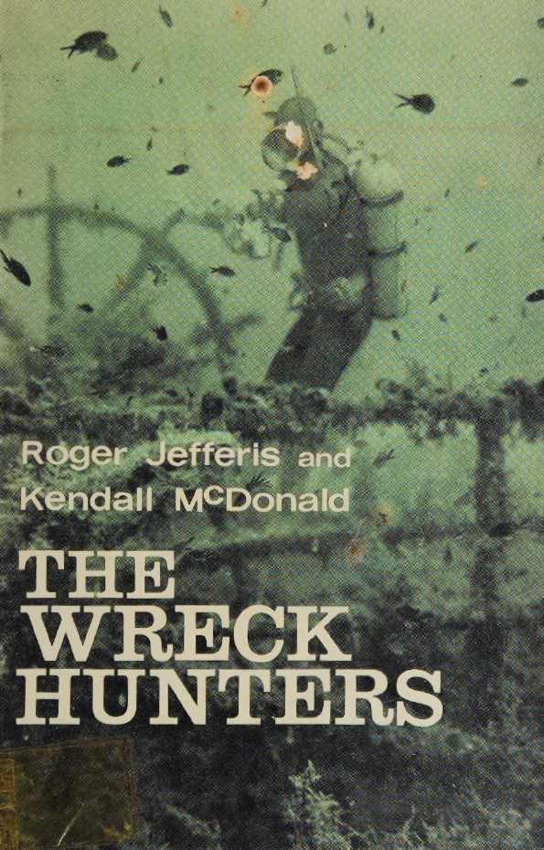 Book Cover of THE WRECK HUNTERS