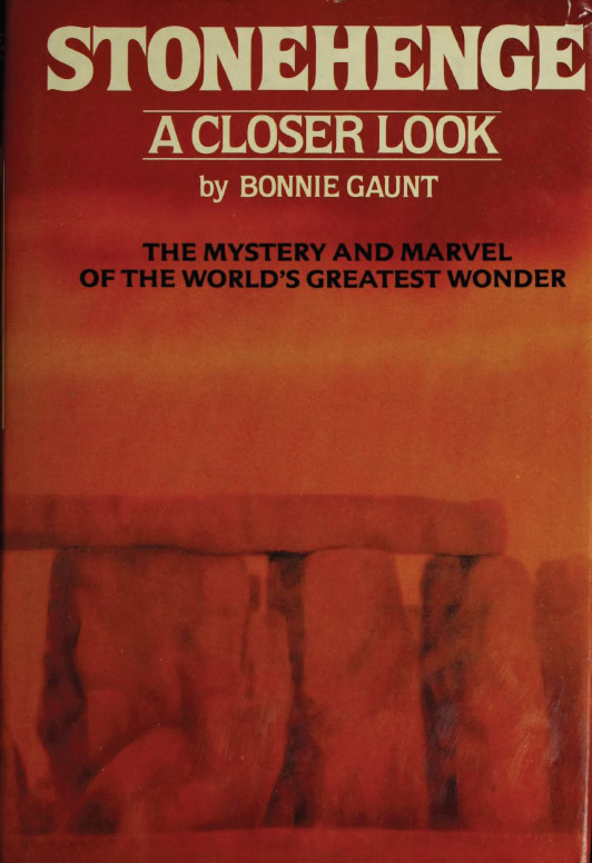 Book Cover of STONEHENGE; A CLOSER LOOK